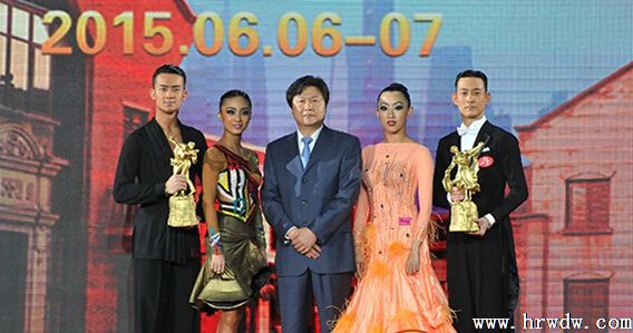 2015Їw赸_ِڶվRw^