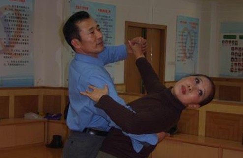 成年人學(xué)習(xí)舞蹈需要注意的三點(diǎn)